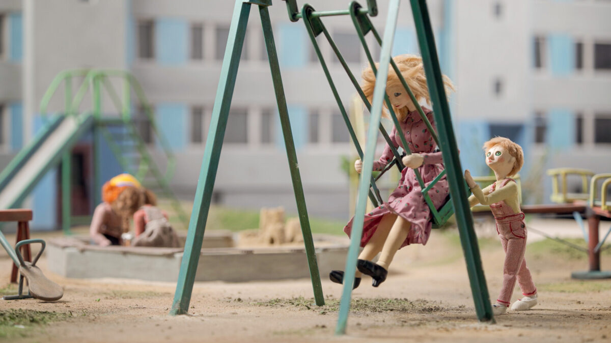 Kadr filmu The Pool or Death of a Goldfish